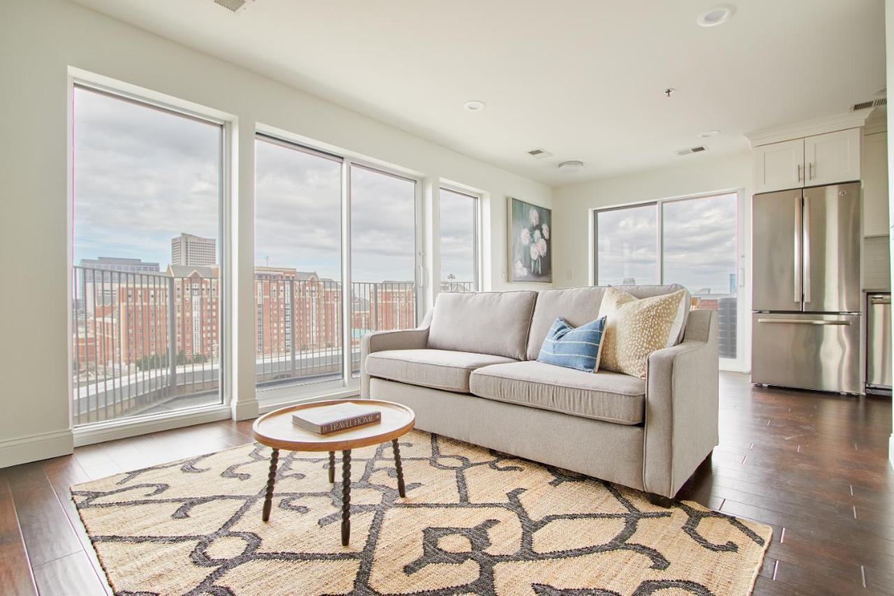 Sonder Baltimore Place Атланта Номер фото